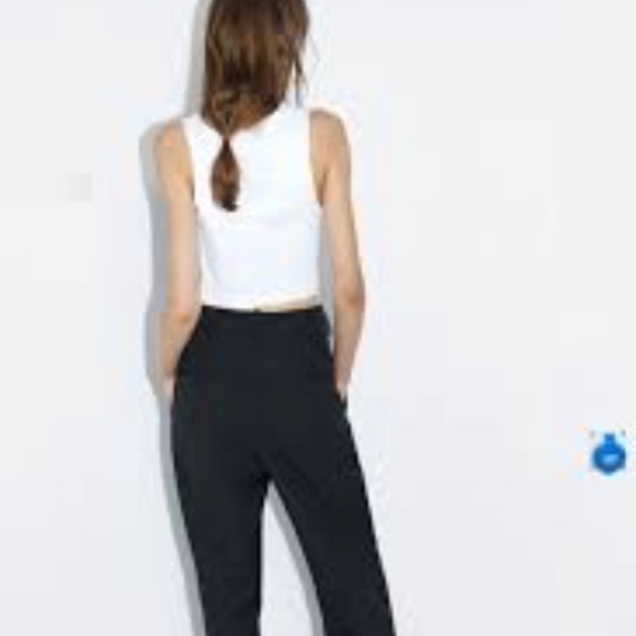 White crop top - Picture 3 of 4